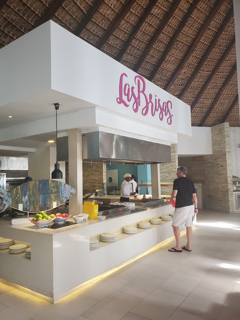 Las Brisas Beach Restaurant