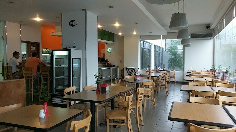 Cafe Tropical