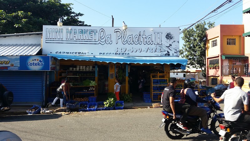 Mini Market La Placita II