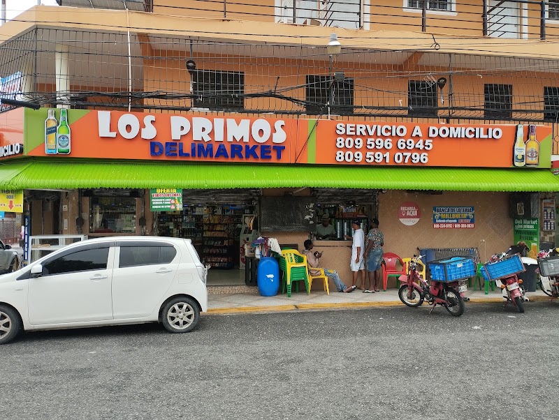 Deli market los primos