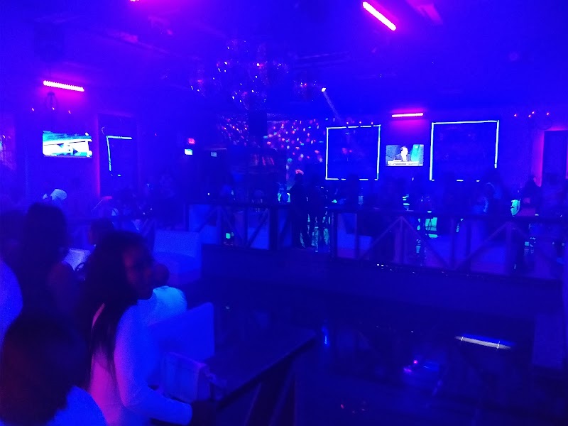 Discoteca High Caribbean