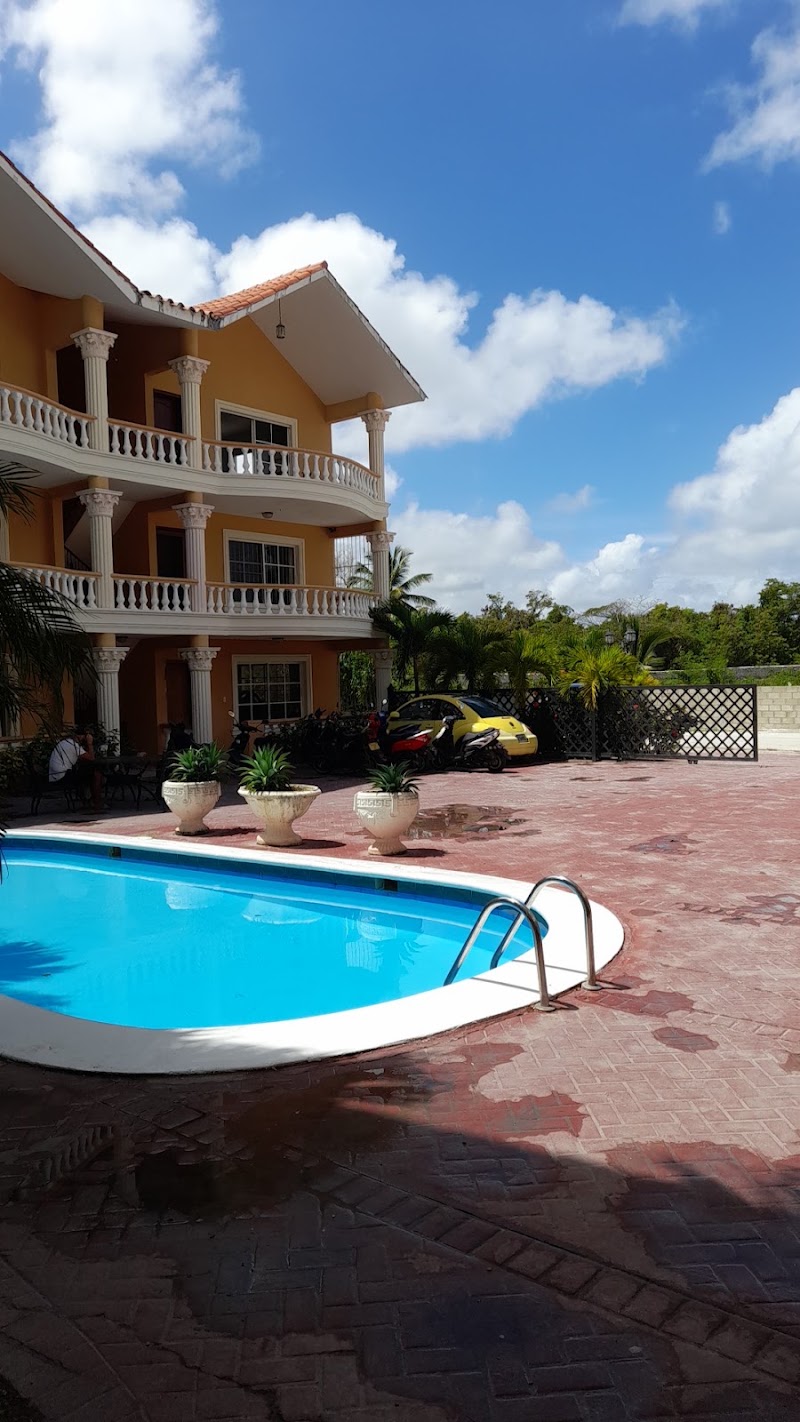 Share Melvi Apartment