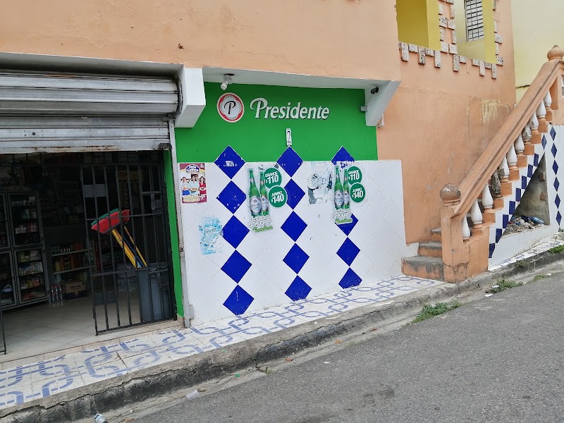 Super Colmado Medina II